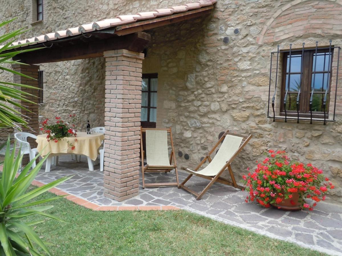 Agriturismo Casale Giulia Volterra Extérieur photo