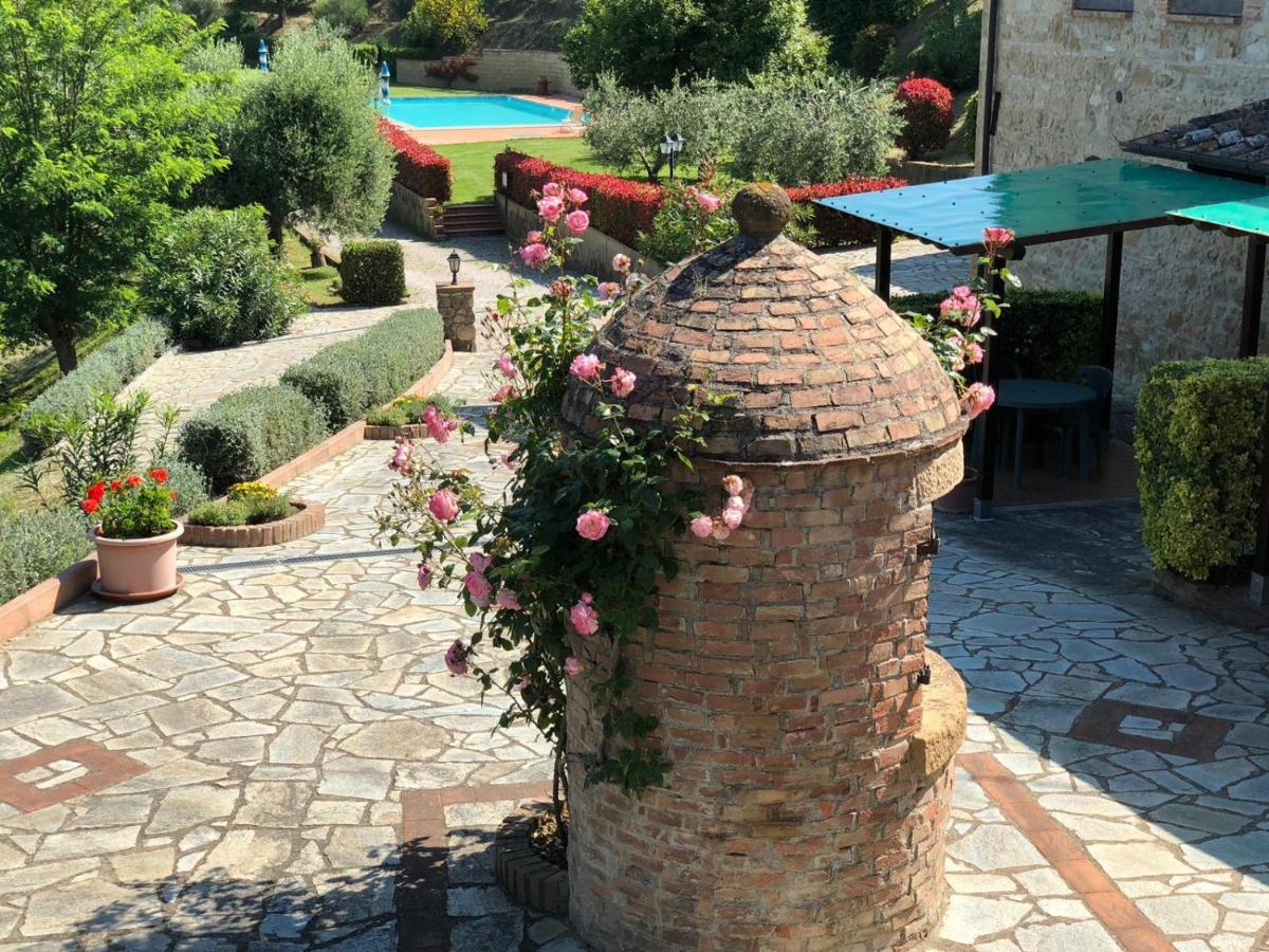 Agriturismo Casale Giulia Volterra Extérieur photo